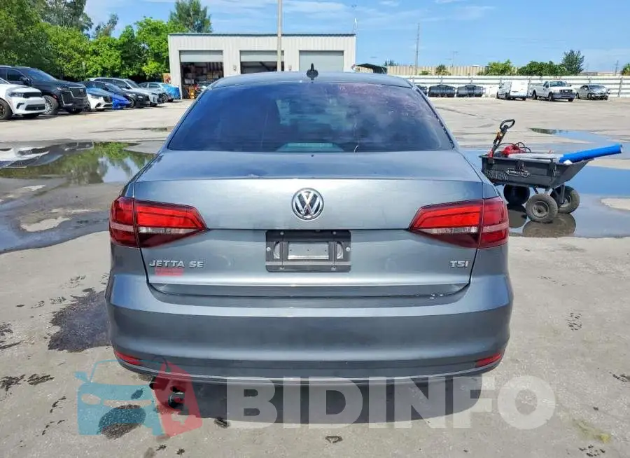 3VWB67AJ7HM206056 Photo# 6