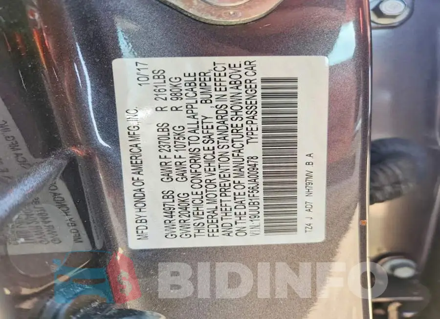 19UUB1F56JA009478 Photo# 13