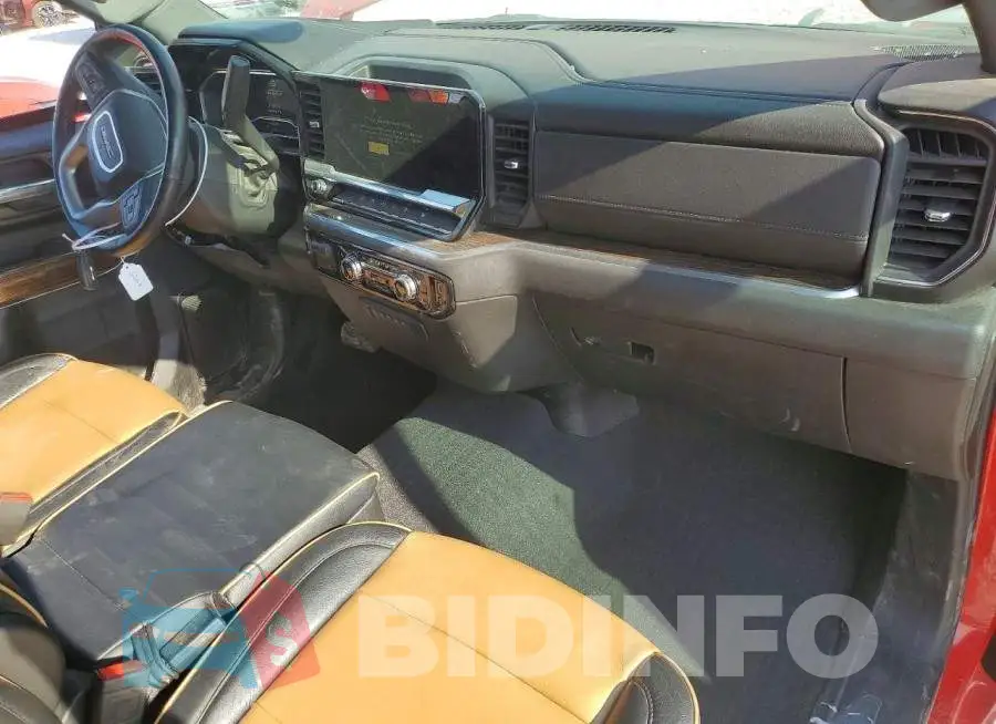 1GT3UTE71SF220949 Photo# 8