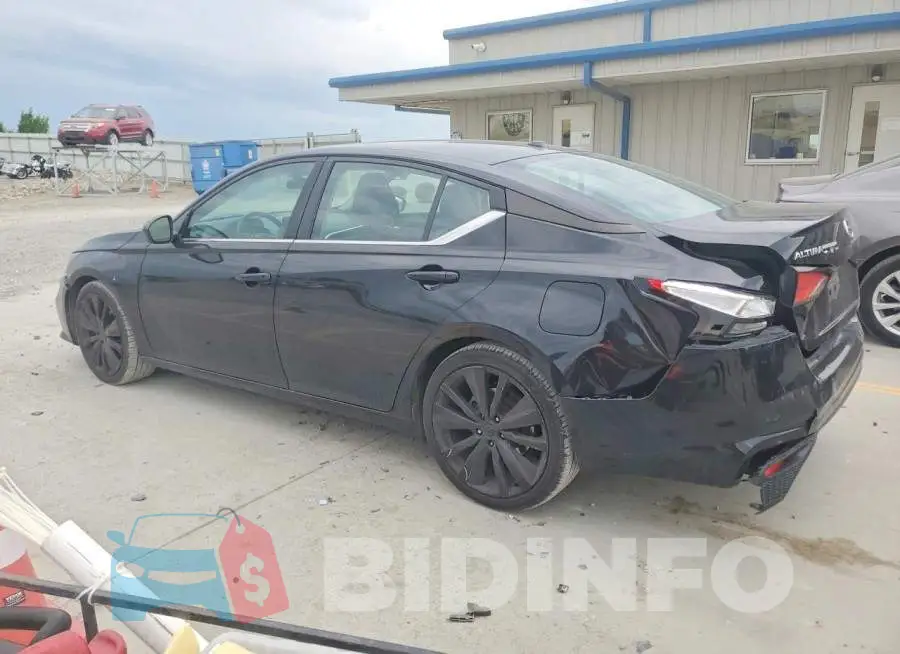 1N4BL4CV5LC209094 Photo# 2