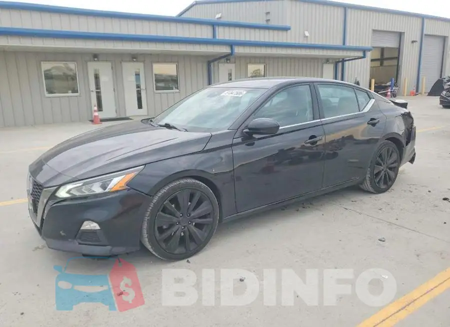 1N4BL4CV5LC209094 Photo# 1