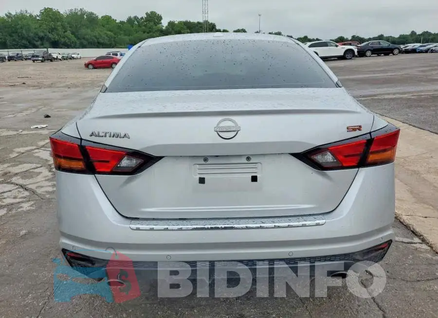 1N4BL4CV5PN410651 Photo# 6