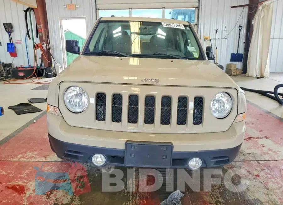 1C4NJRBB4HD210708 Photo# 5
