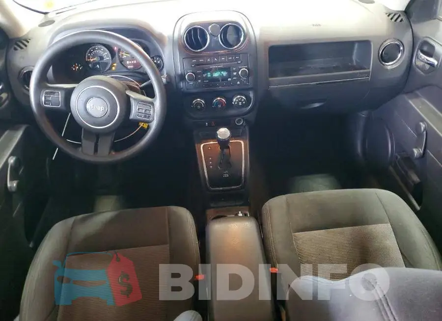 1C4NJRBB4HD210708 Photo# 8