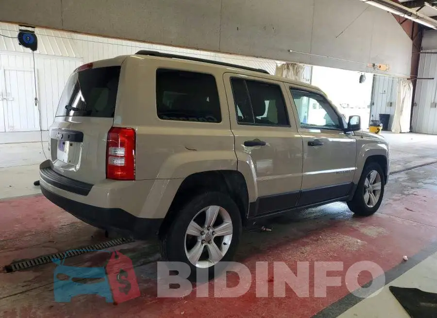 1C4NJRBB4HD210708 Photo# 3