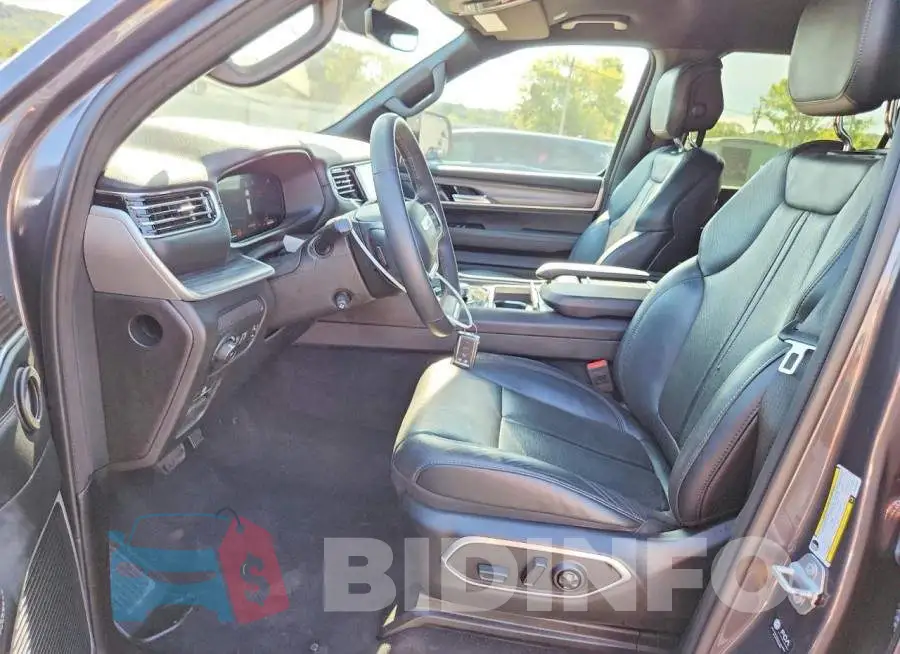 1C4SJSBP9RS182052 Photo# 7