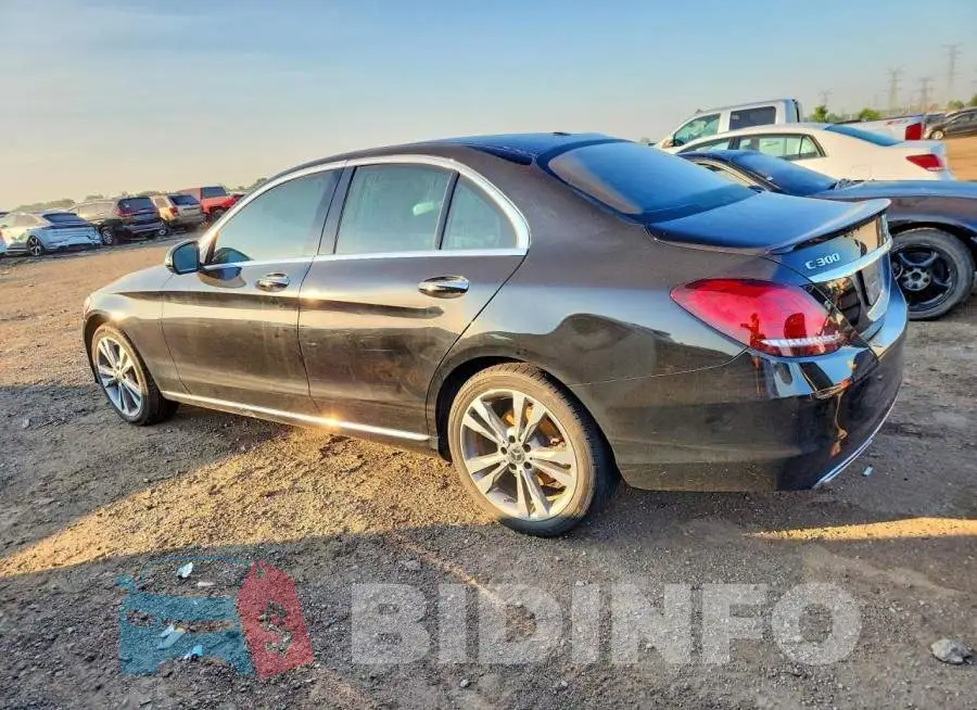 55SWF8EB2KU297048 Photo# 2