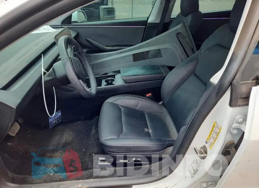 5YJ3E1EAXRF730521 Photo# 7