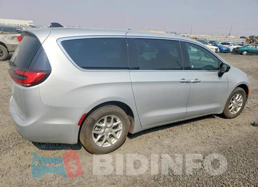 2C4RC1BG5TR169231 Photo# 3