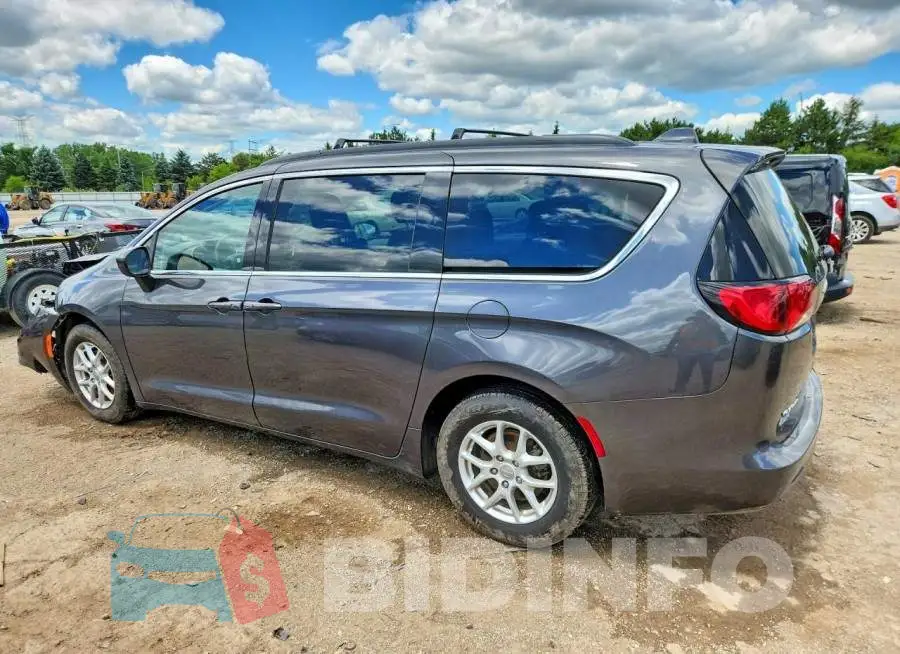 2C4RC1DG0LR286163 Photo# 2
