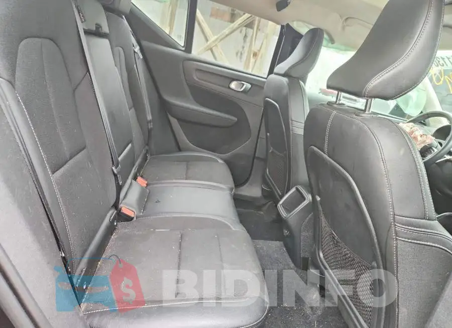 YV4162UK3L2255306 Photo# 11