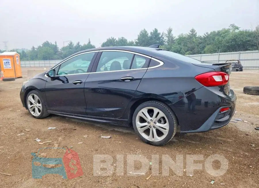 1G1BF5SMXH7113177 Photo# 2