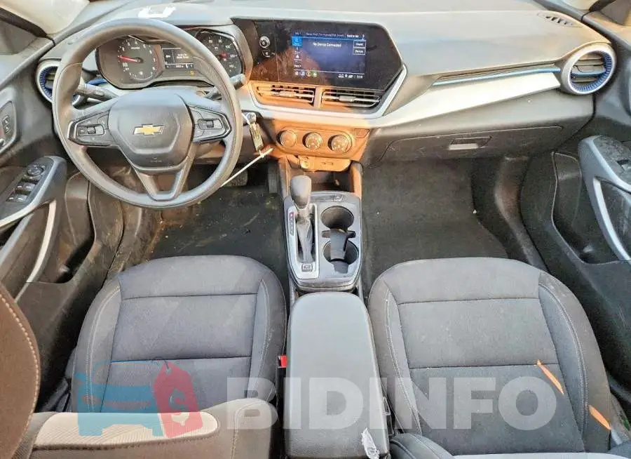 KL77LFE28RC160204 Photo# 8