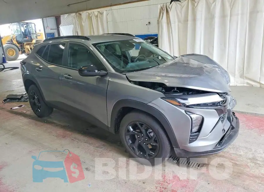 KL77LHEP3TC104718 Photo# 4