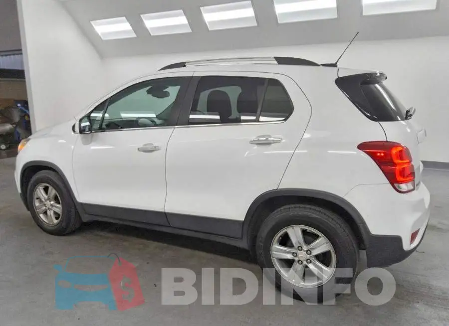 KL7CJLSB6HB155482 Photo# 2