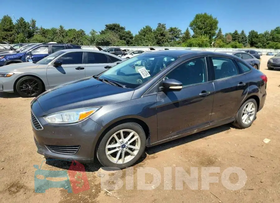 1FADP3F28HL315992 Photo# 1