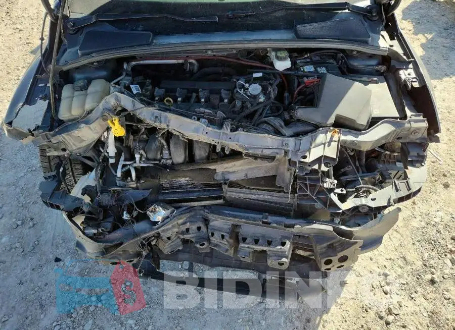 1FADP3F2XJL270401 Photo# 11