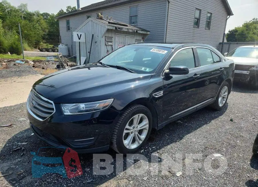 1FAHP2E85JG122747 Photo# 1