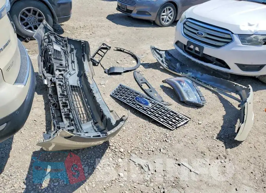 1FM5K8HT3JGB06167 Photo# 13