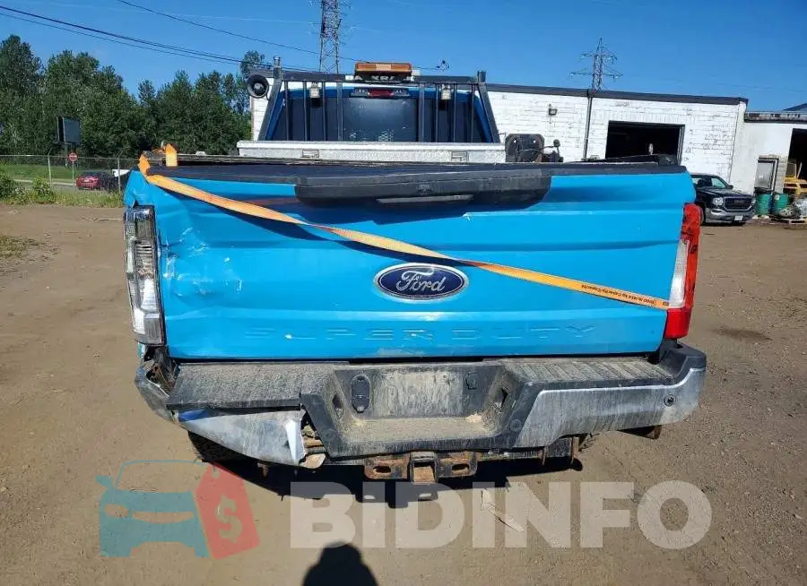 1FT7W2B68KEG60903 Photo# 6