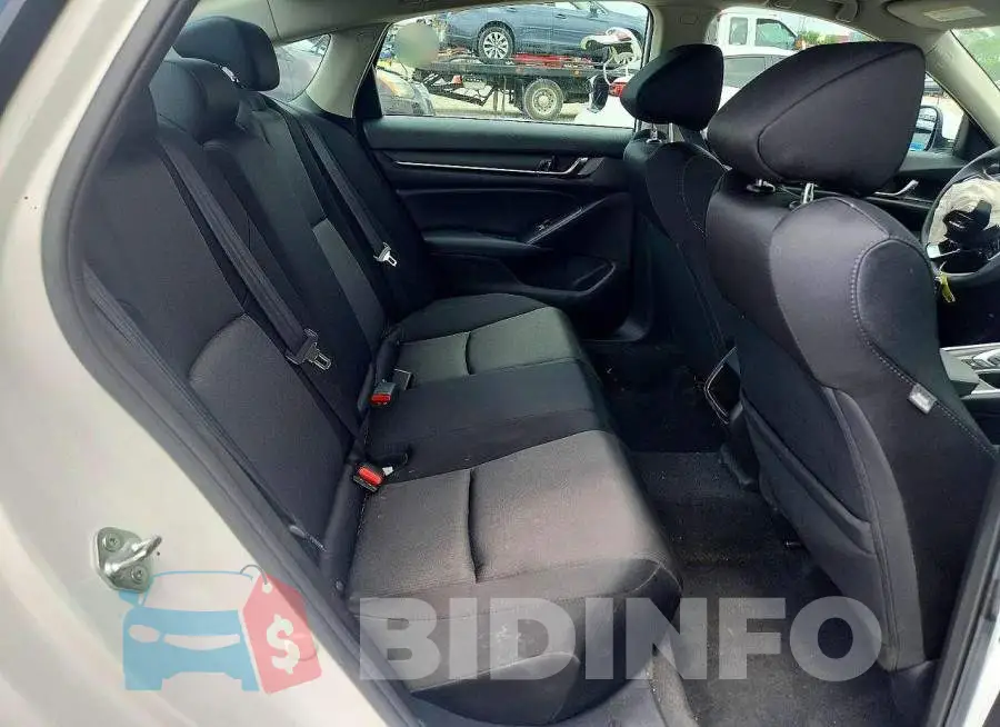 1HGCV3F10MA017494 Photo# 10