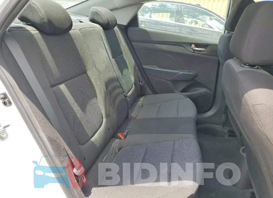 3KPC24A68NE186452 Photo# 10