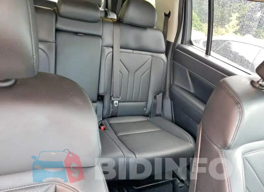 5NMP3DGL8RH052874 Photo# 10
