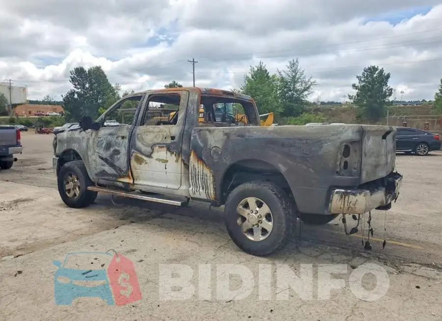 3C6UR5CJ3RG152041 Photo# 2
