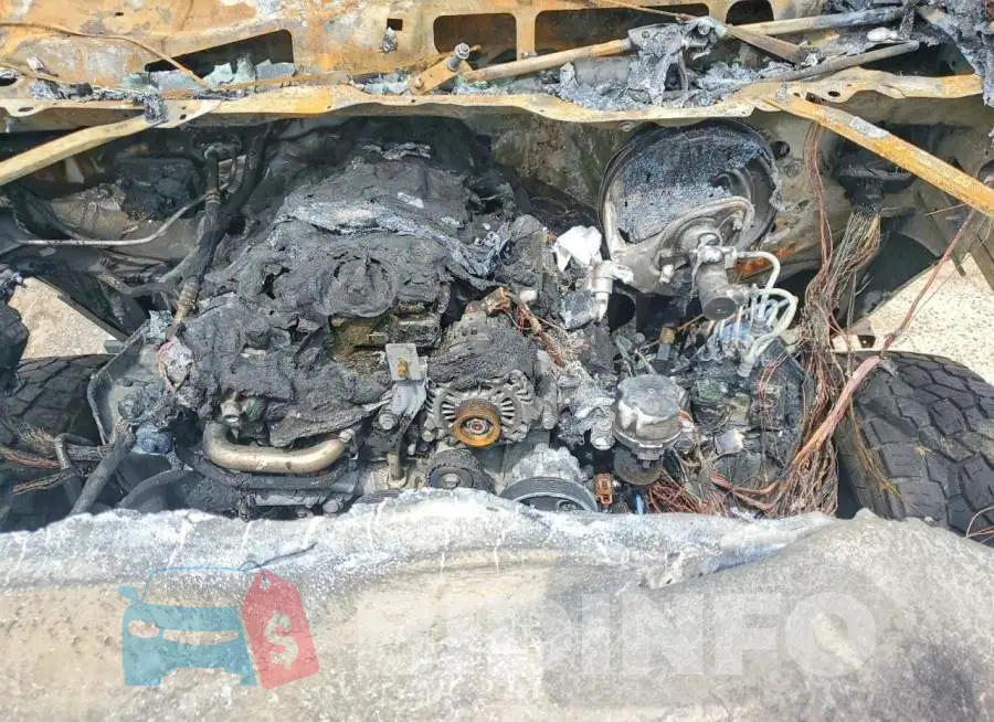 3C6UR5CJ3RG152041 Photo# 11