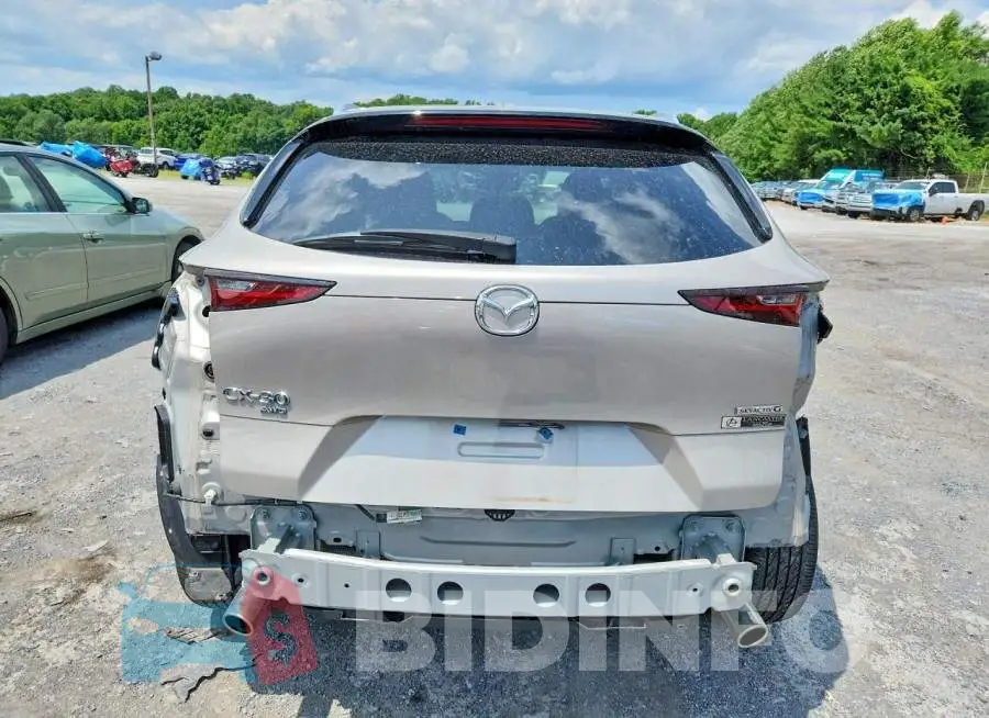 3MVDMBCM5PM535590 Photo# 6