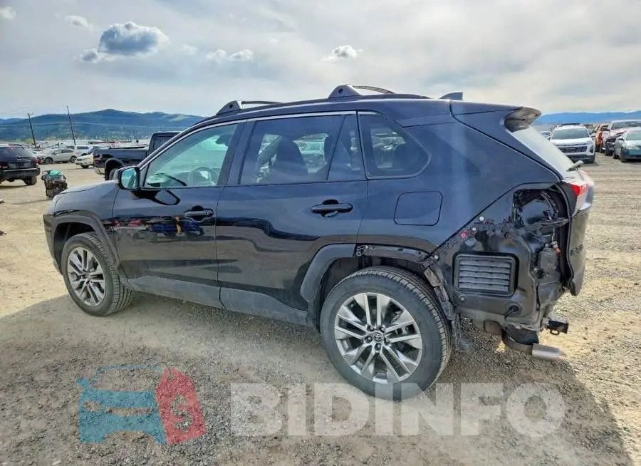 2T3A1RFV8PC370225 Photo# 2