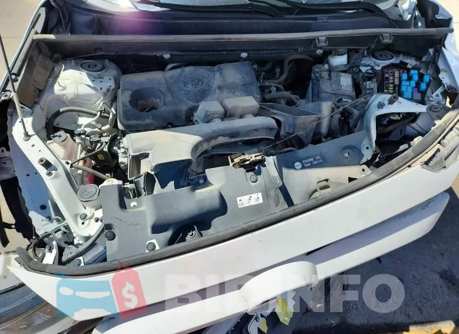 2T3F1RFV8NW270725 Photo# 12