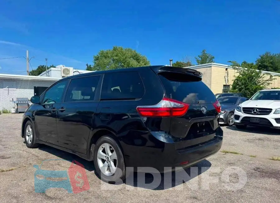 5TDZZ3DCXLS083327 Photo# 3