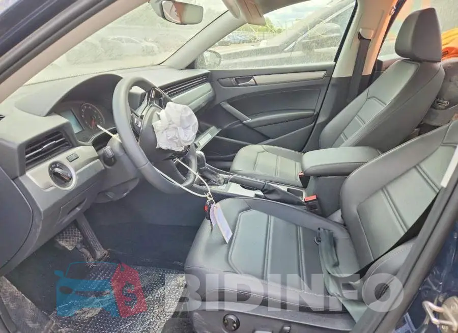 1VWSA7A33MC004097 Photo# 7