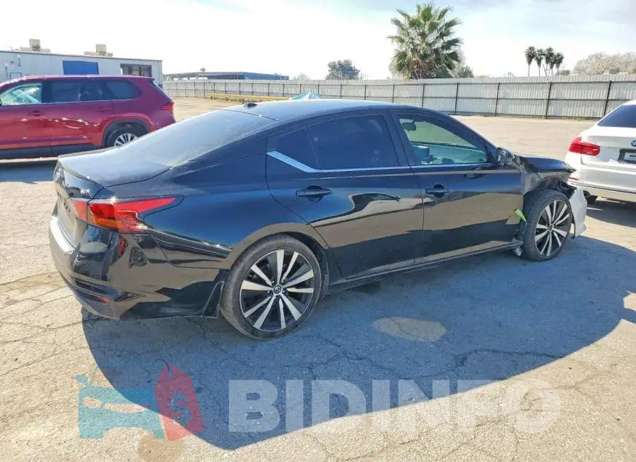 1N4BL4CV9LN308733 Photo# 3
