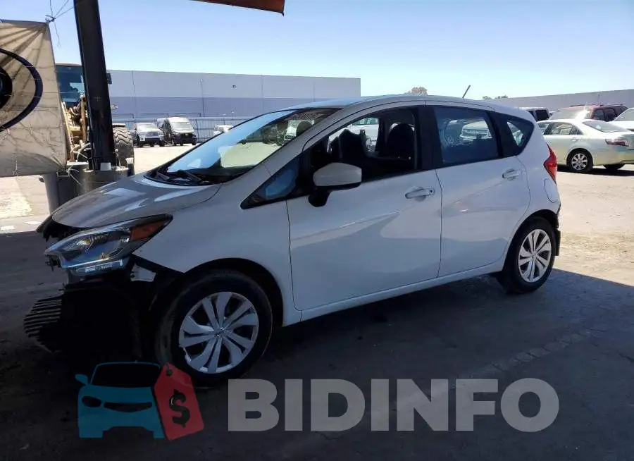 3N1CE2CP7HL363335 Photo# 1