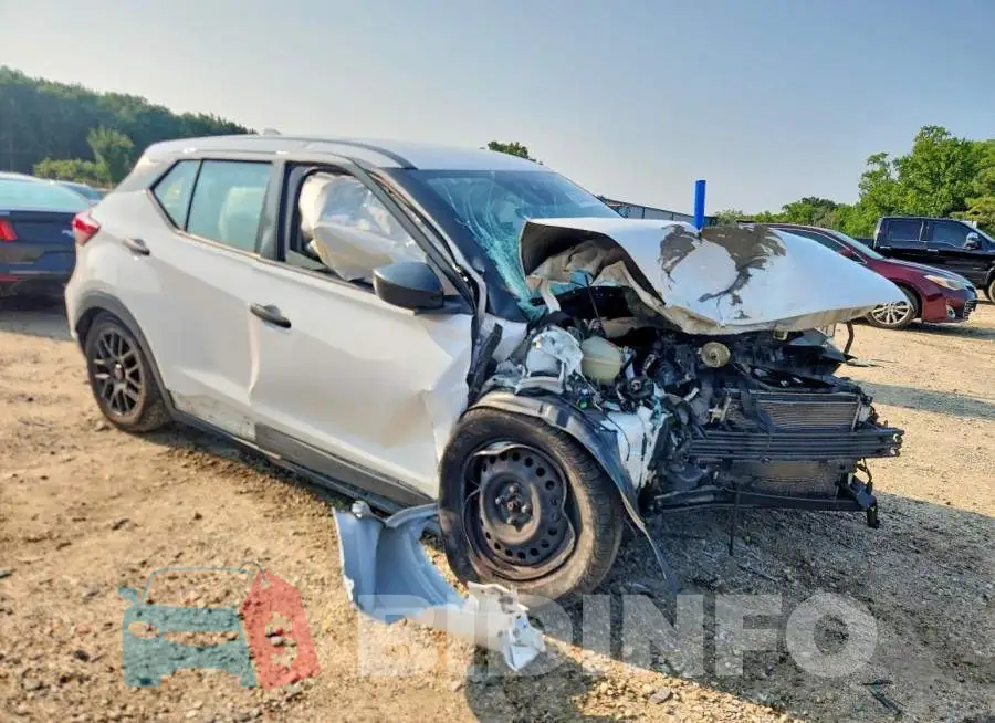 3N1CP5BV1ML532223 Photo# 4