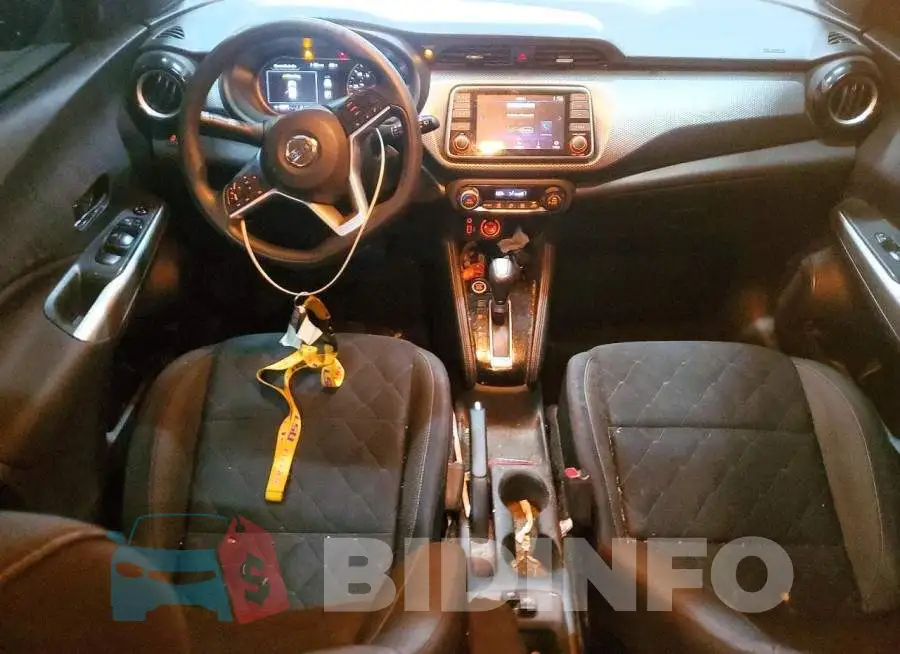 3N1CP5CU8KL551547 Photo# 8