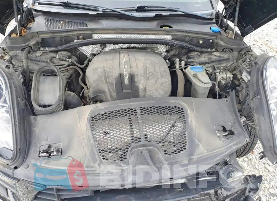 WP1AA2A54JLB11026 Photo# 12