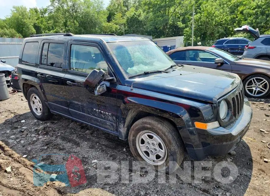 1C4NJPBB3HD132782 Photo# 4