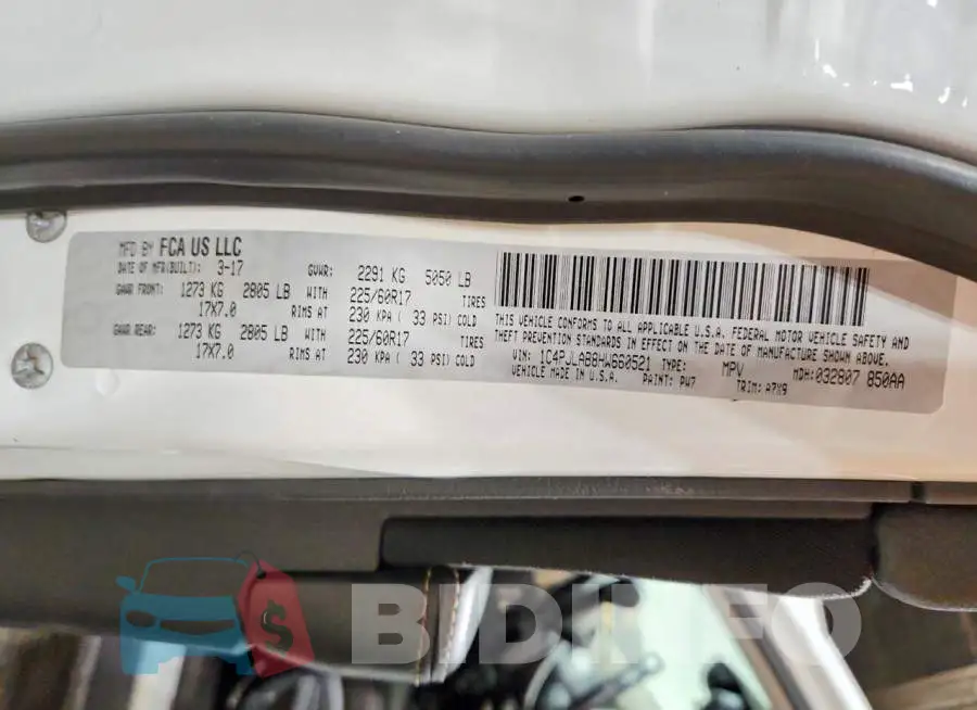 1C4PJLAB8HW660521 Photo# 13