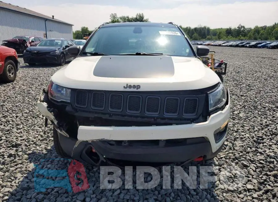 3C4NJDDB3LT171631 Photo# 5