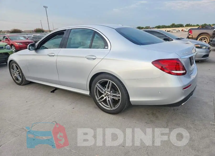 WDDZF4JB5HA260855 Photo# 2