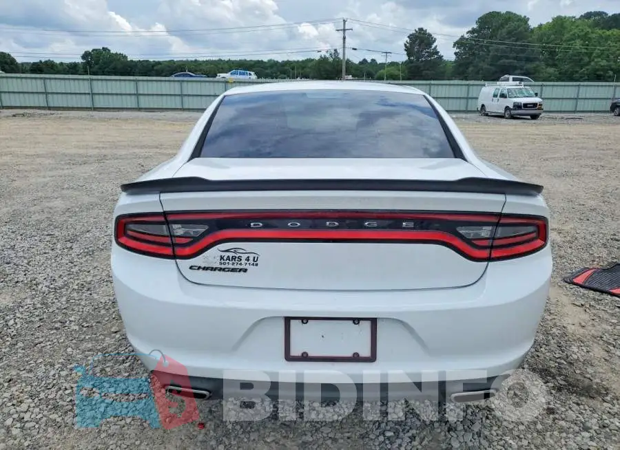2C3CDXBGXHH504457 Photo# 6