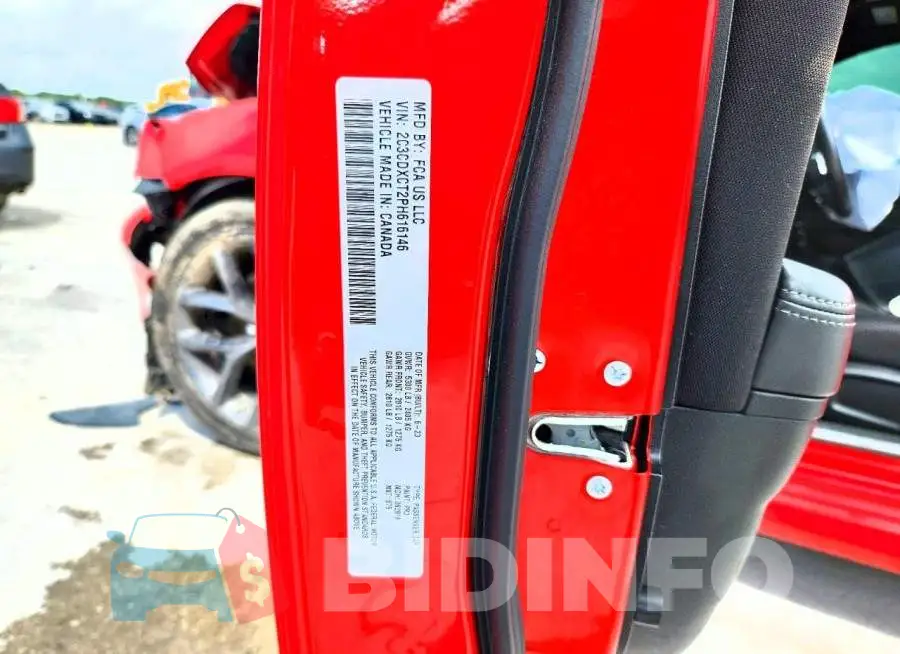 2C3CDXCT2PH616146 Photo# 12