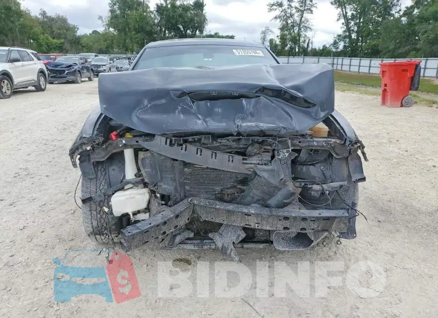 2C3CDXCT7KH692566 Photo# 5