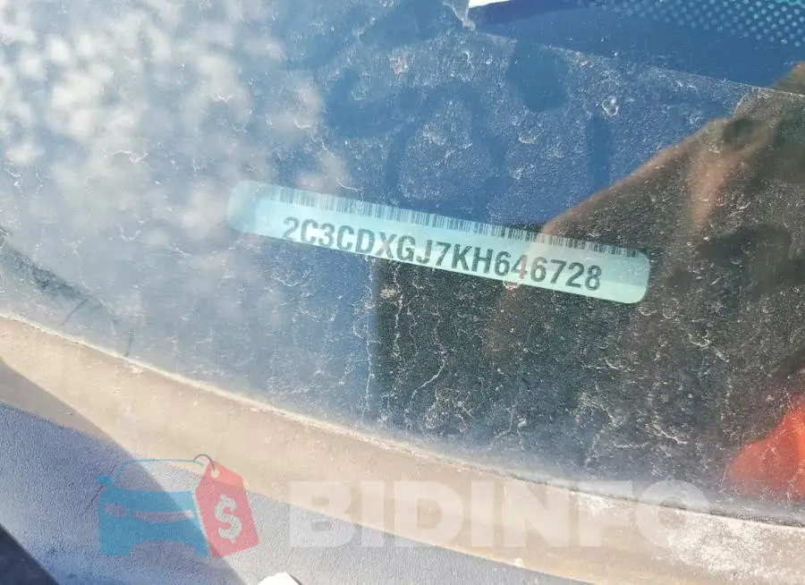 2C3CDXGJ7KH646728 Photo# 12