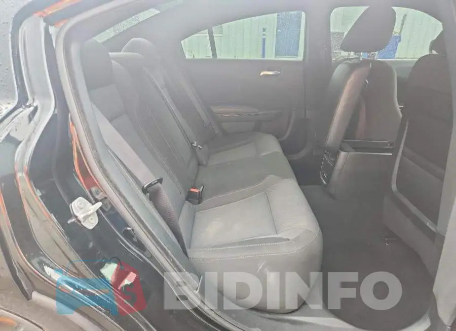2C3CDXJG6KH710660 Photo# 10