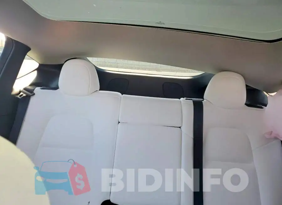 7SAYGAEE2PF640637 Photo# 10