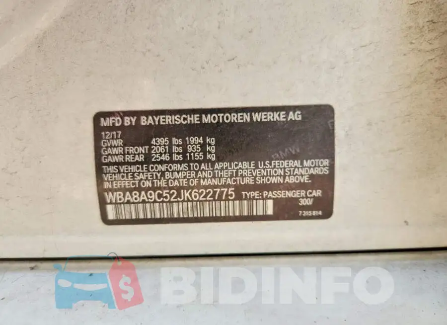 WBA8A9C52JK622775 Photo# 12